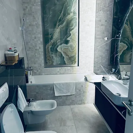 Apartament/penthouse Ssara *