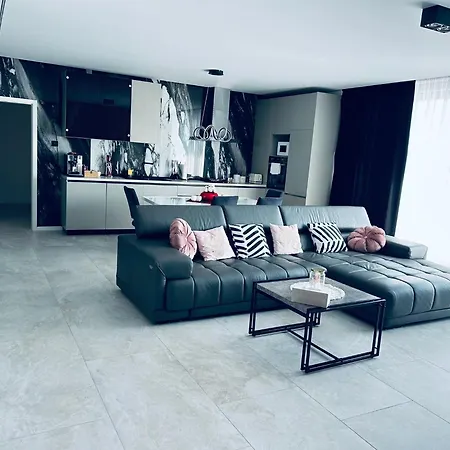 Διαμέρισμα Apartament/penthouse Ssara