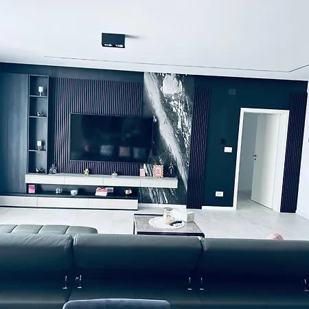 公寓 Apartament/penthouse Ssara *